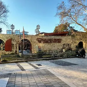Castel Aparthotel
